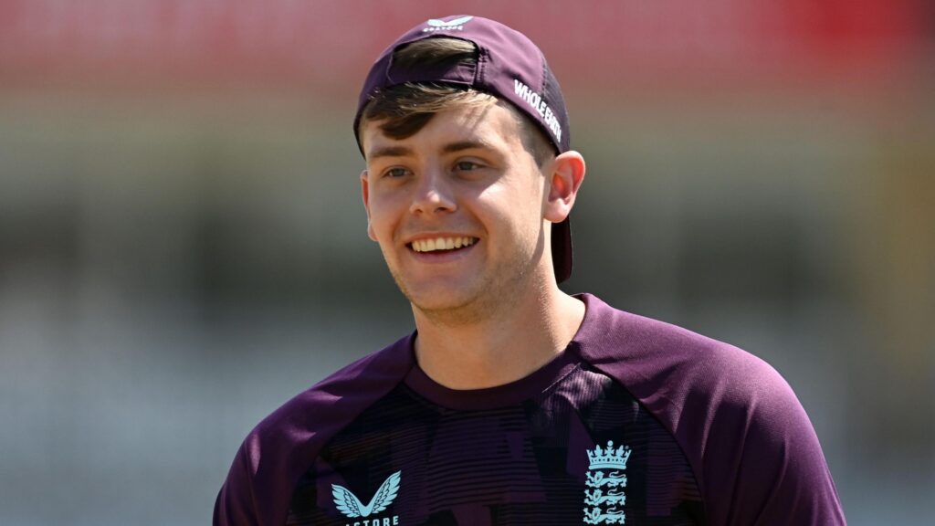 Jamie Smith Shatters Wicket-Keeping Records, Surpassing Legends Kumar Sangakkara and MS Dhoni