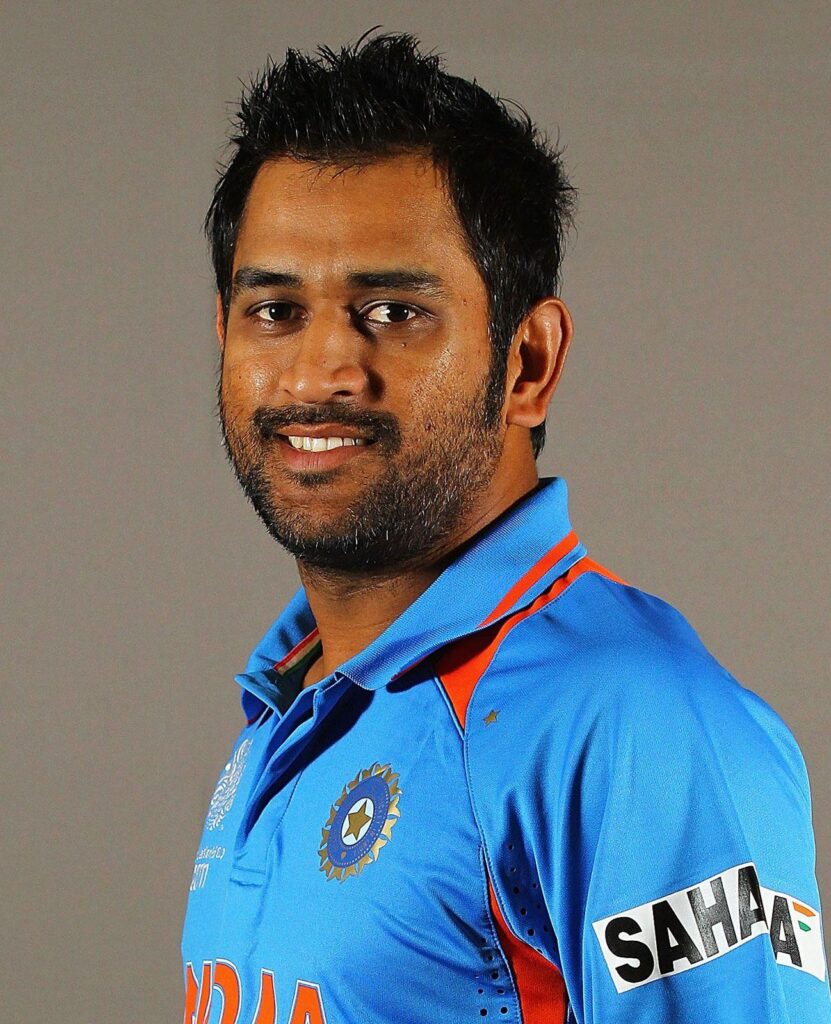 Former India Fielding Coach Reveals Shocking Truth: Why MS Dhoni Quit Wicketkeeping Practice