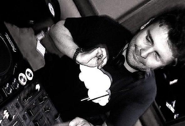 Remembering Roy McLaren: The Cricket Groundsman Who Innovated with a Boat in His Toolkit Remembering Roy McLaren: The Cricket Groundsman Who Innovated with a Boat in His Toolkit