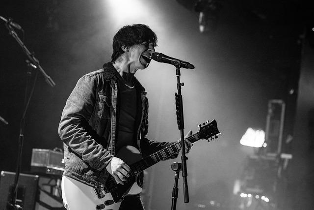 Australia’s Josh Hazlewood Sidelined for First Ashes Test in Perth Australia’s Josh Hazlewood Sidelined for First Ashes Test in Perth