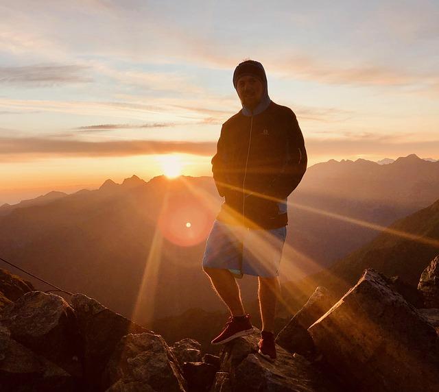 Kaun Banega Crorepati 17 Celebrates Women’s Cricket World Cup Champions with a Special Victory Tribute Kaun Banega Crorepati 17 Celebrates Women’s Cricket World Cup Champions with a Special Victory Tribute